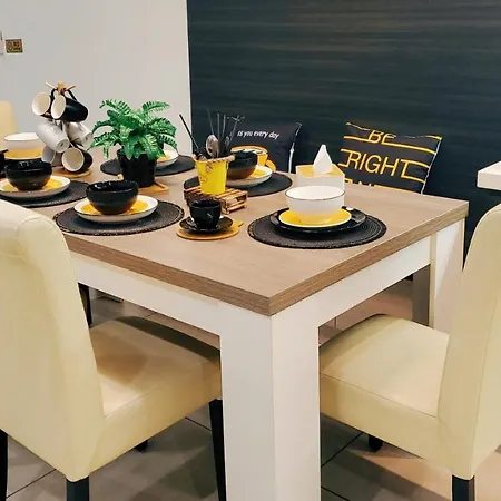Ipoh City Modern Homestay Octagon 5-7 Pax Apartment Suite Free Parking By City Home Empire Exterior photo