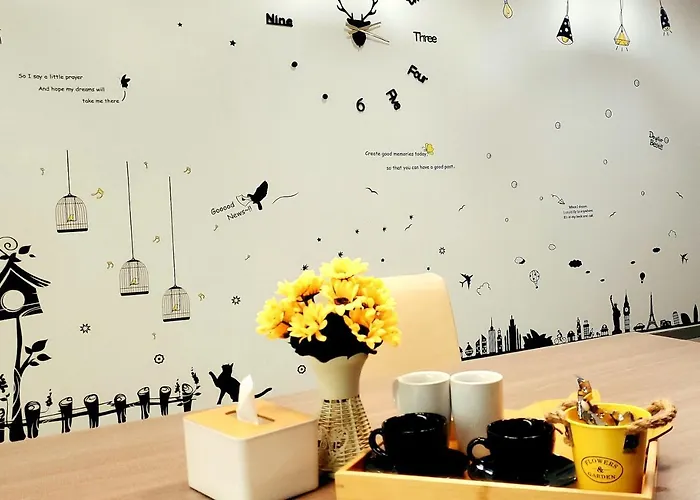 Ipoh City Modern Homestay Octagon 5-7 Pax Apartment Suite Free Parking By City Home Empire