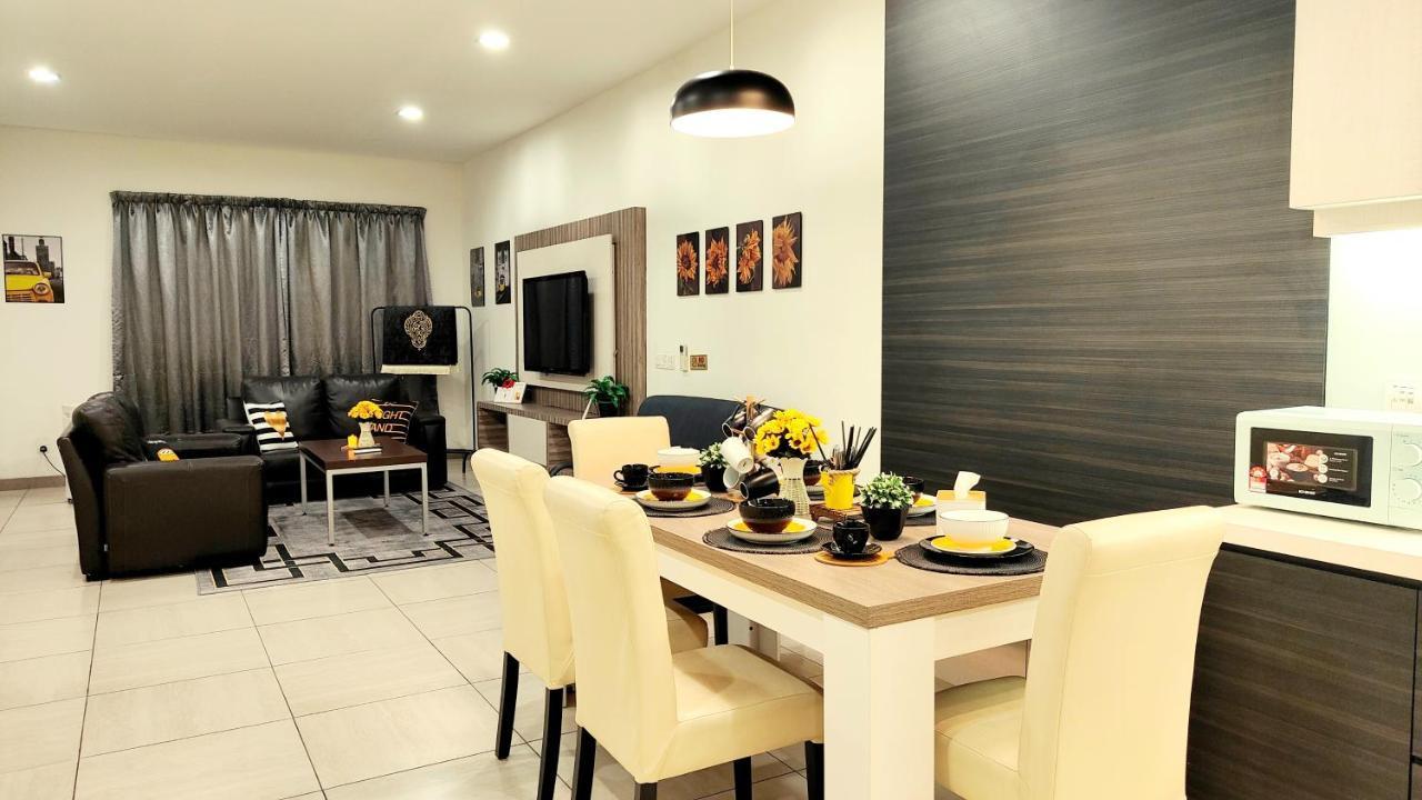 Modern Octagon 5-7 Pax Free Parking By Empire Apartment Ipoh